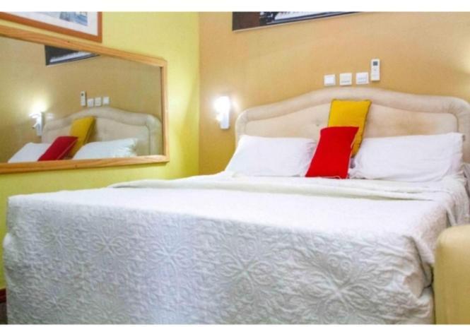 Chambre Classique Cotonou Luaran gambar